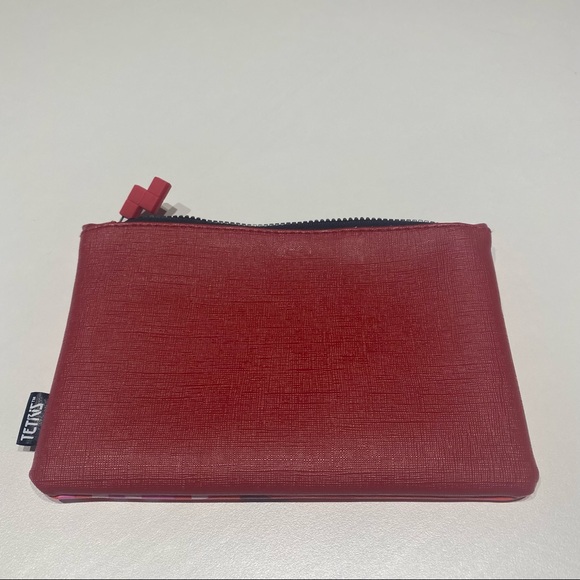 Ipsy June 2019 Glam Bag - Picture 3 of 4